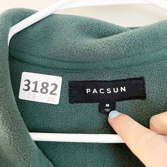 Pacsun Mens Green White Full Zip Jacket Medium Scenic Polar Fleece Forest Trees - Picture 2 of 13